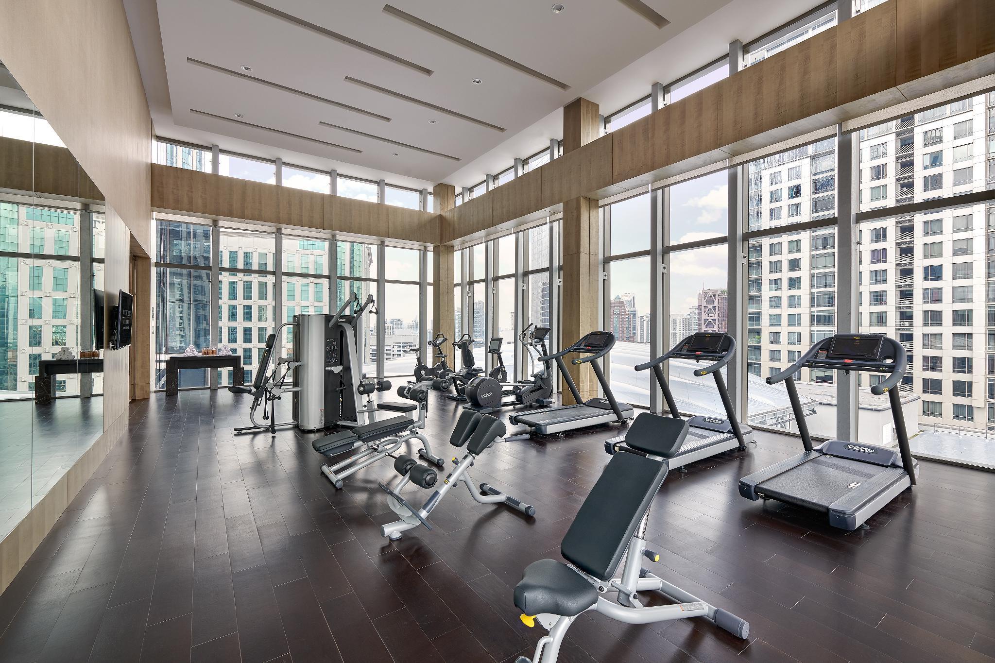 Pavilion Hotel Kuala Lumpur Managed By Banyan Tree Kültér fotó The gym at the 1018